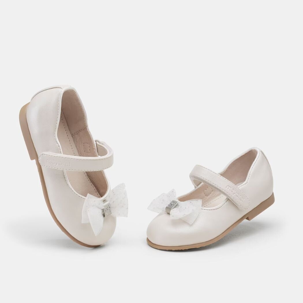 Girls ivory faux leather bow pumps Mayoral 41537 6 Girls ivory faux leather bow pumps Mayoral 41537 6