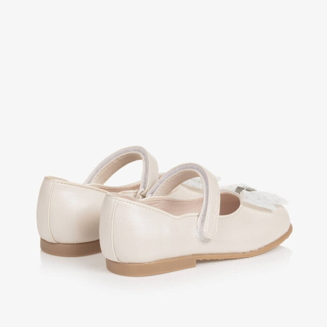 Girls ivory faux leather bow pumps Mayoral 41537 4 Girls ivory faux leather bow pumps Mayoral 41537 4